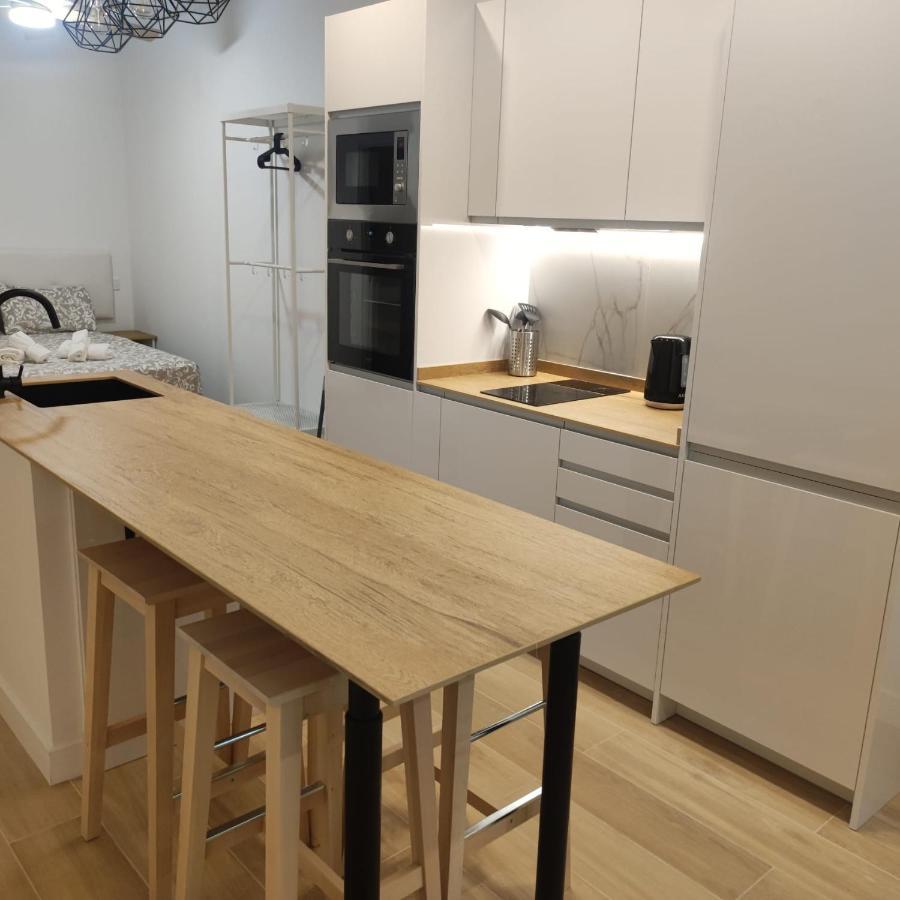 Av. Asturias Apartamento Madrid Eksteriør billede