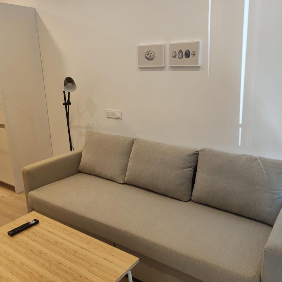 Av. Asturias Apartamento Madrid Eksteriør billede