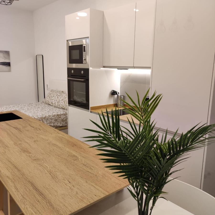 Av. Asturias Apartamento Madrid Eksteriør billede