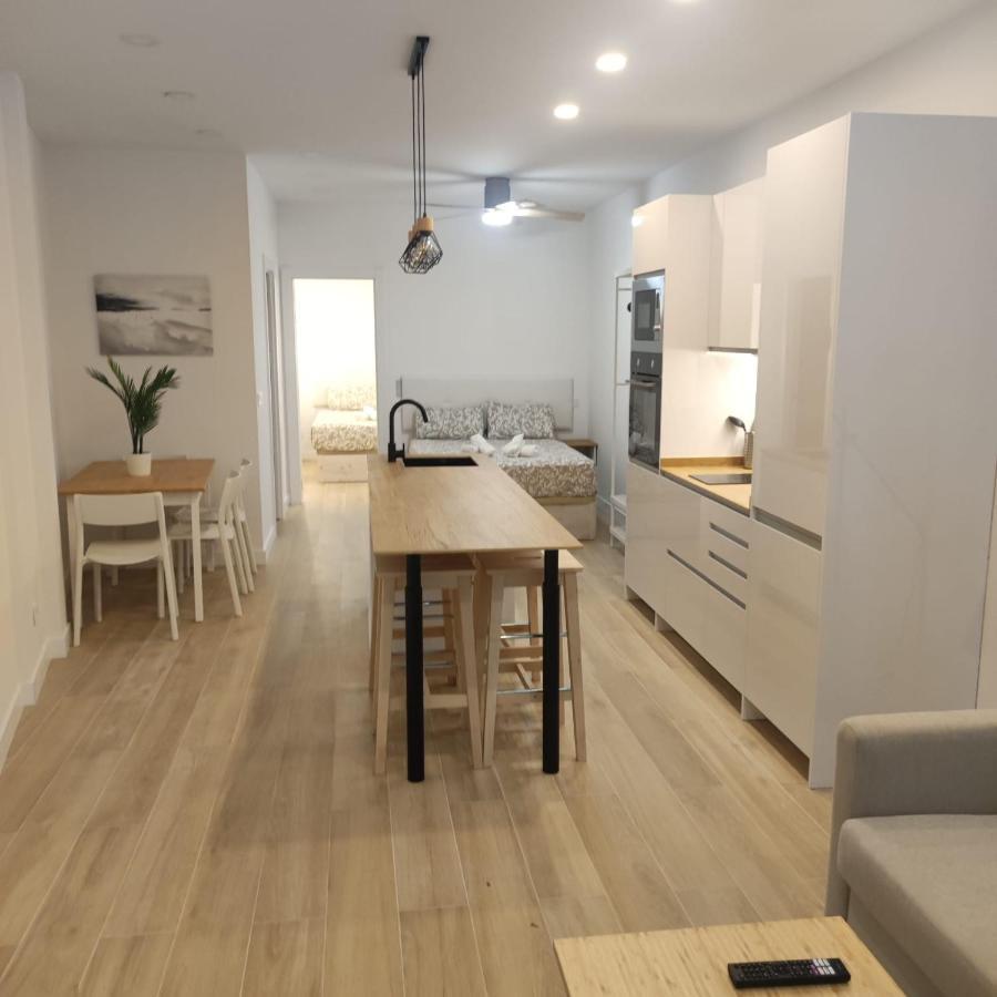 Av. Asturias Apartamento Madrid Eksteriør billede